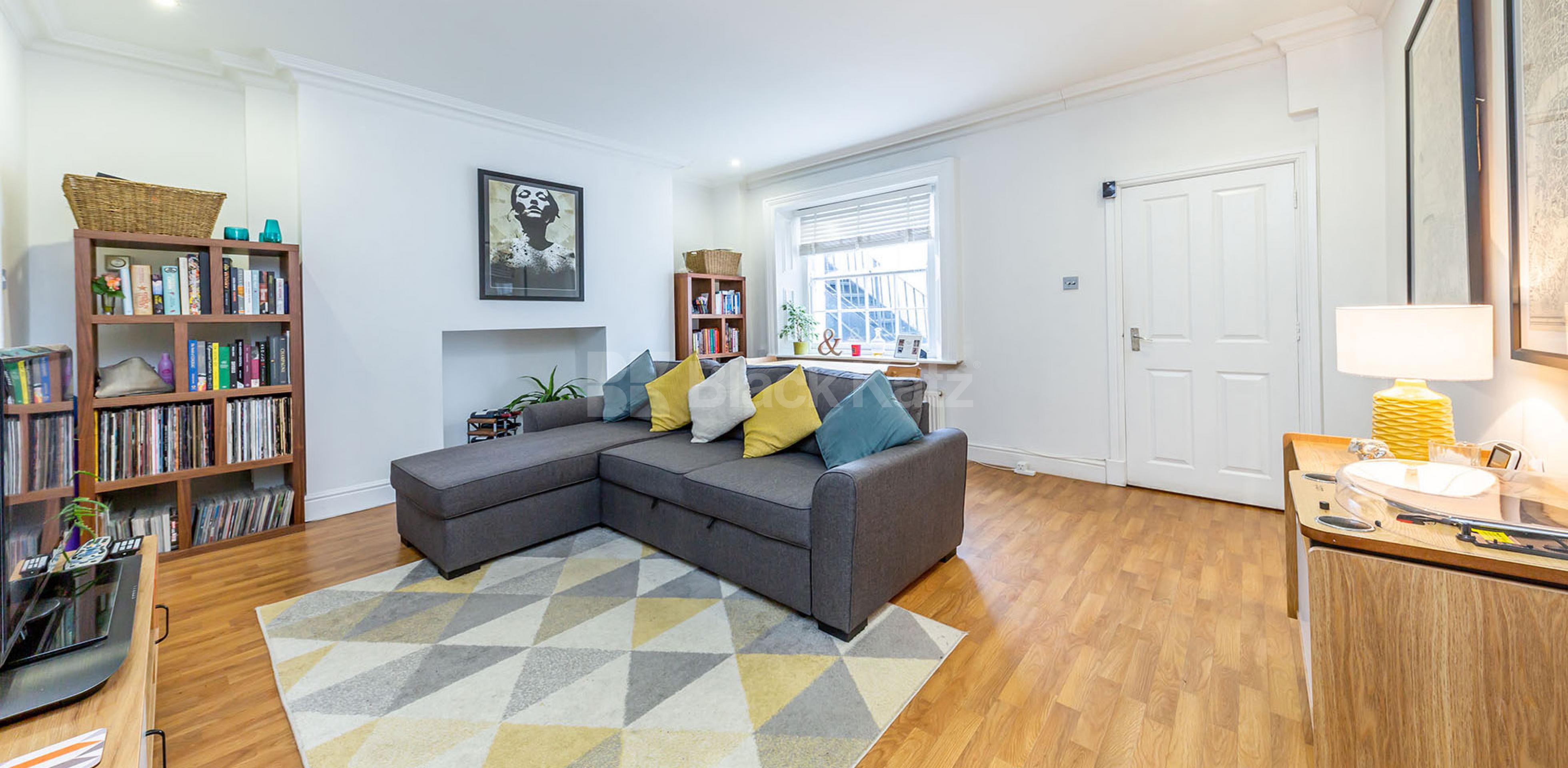 			NEW INSTRUCTION!, 1 Bedroom, 1 bath, 1 reception Flat			 Liverpool Road, ANGEL N1