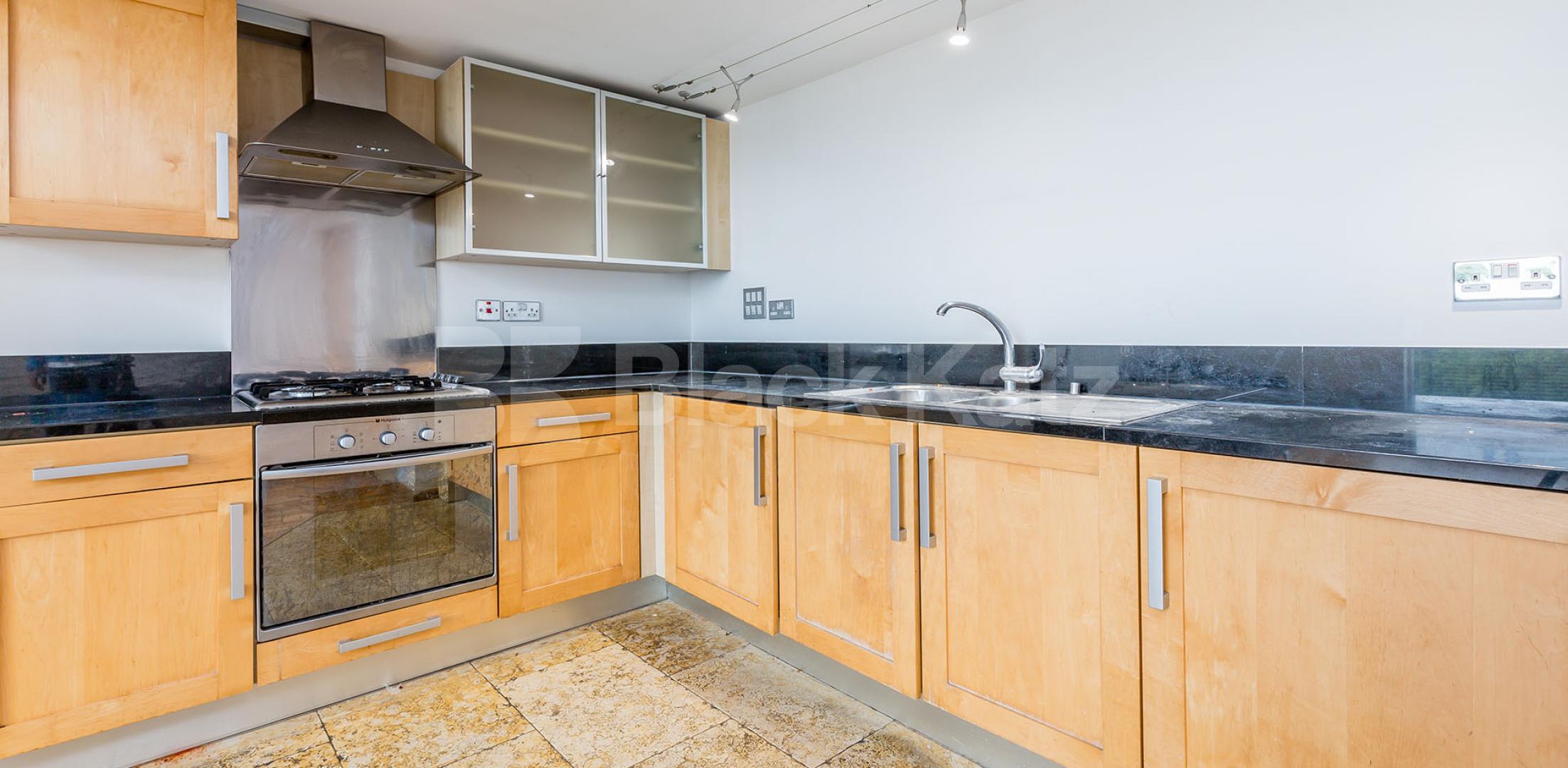 			VIRTUAL TOUR AVAILABLE!, 1 Bedroom, 1 bath, 1 reception Apartment			 ABILITY PLAZA-KINGSLAND ROAD, DALSTON/HAGGERSTON