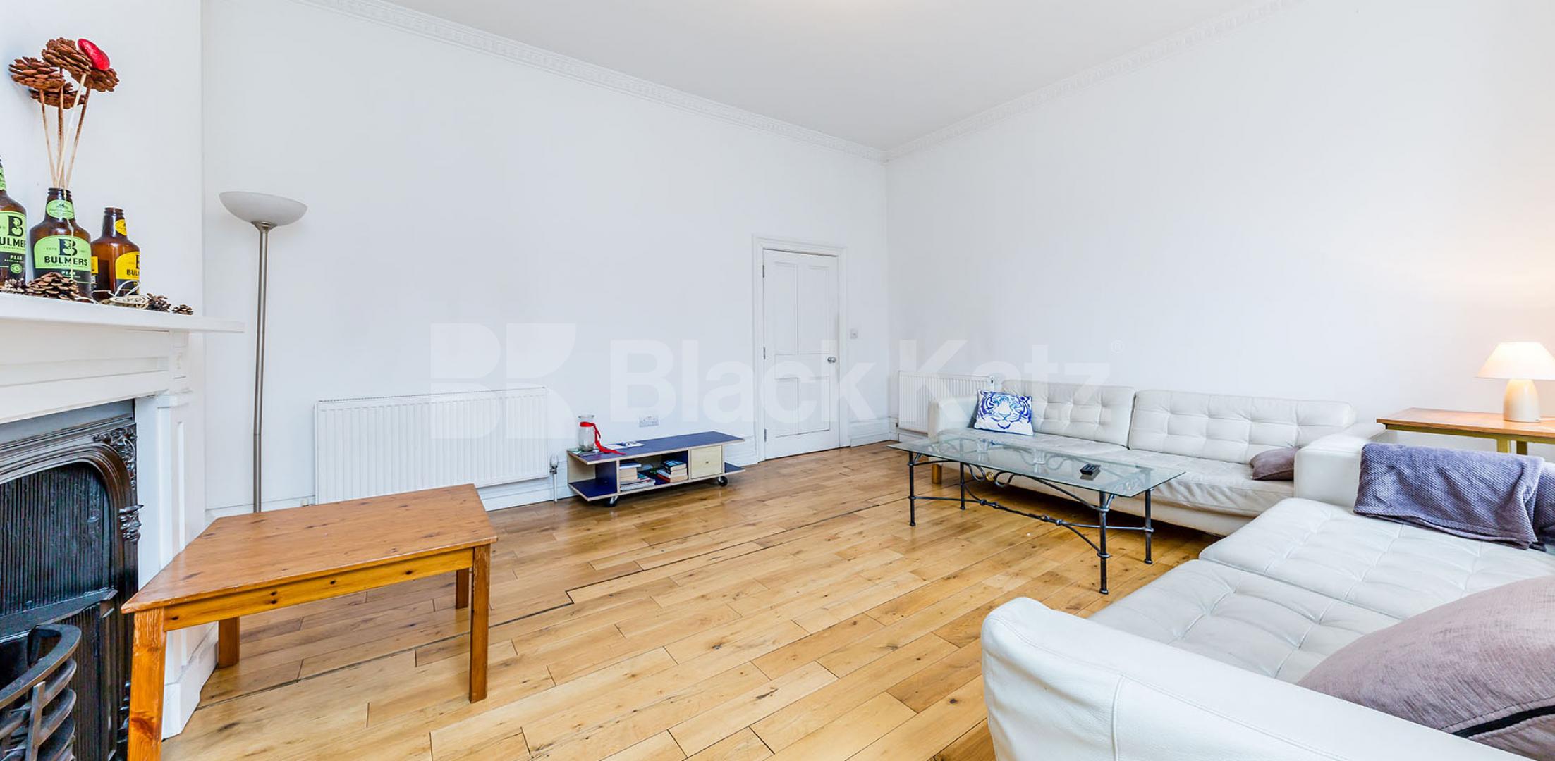 			FANTASTIC 4 BED IN WC1!, 4 Bedroom, 2 bath, 1 reception Flat			 Swinton Street , KINGS CROSS