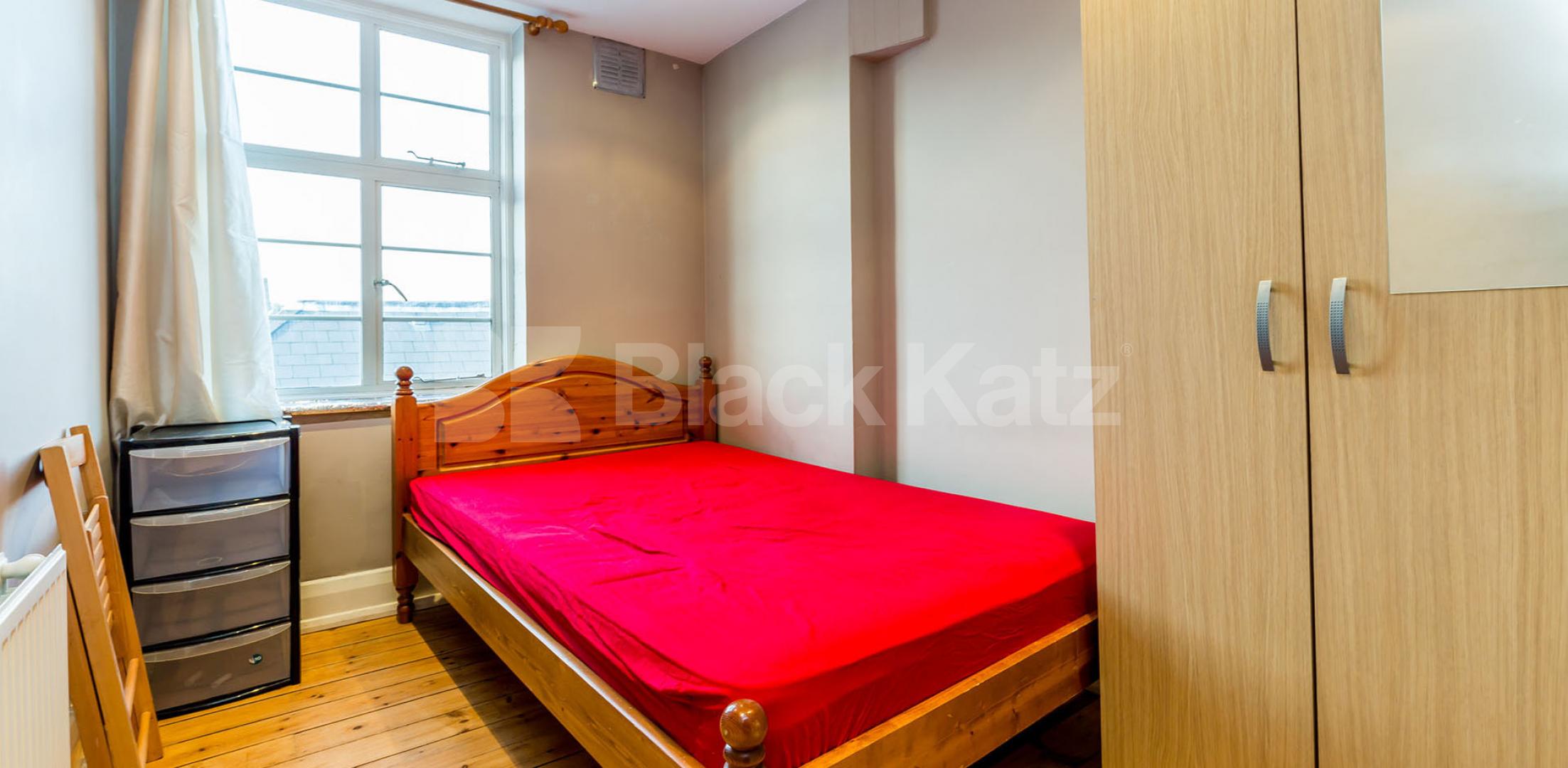 			NEW INSTRUCTION!, 4 Bedroom, 1 bath, 1 reception Flat			 Crouch End Hill, Crouch End