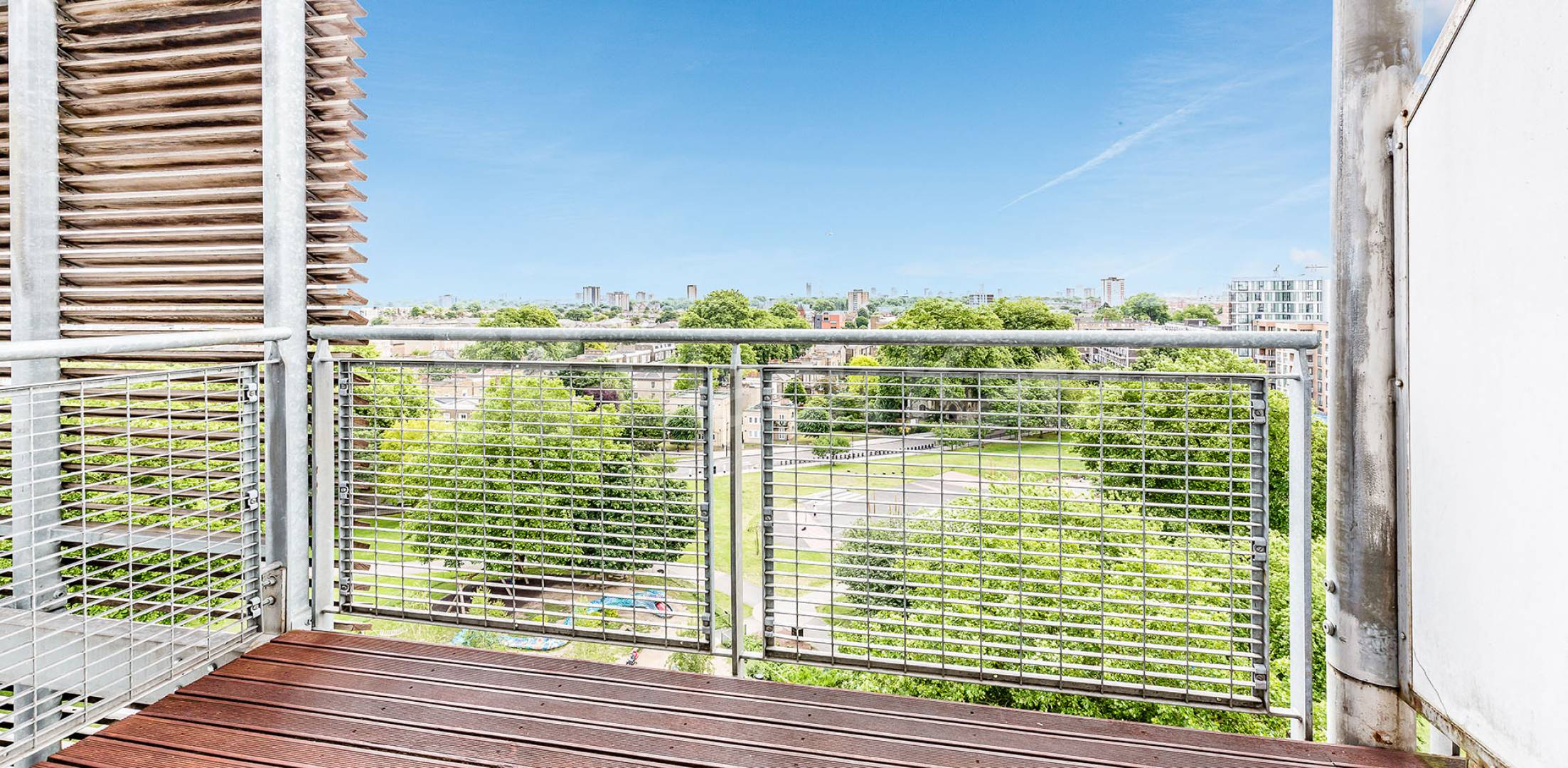 			STUNNING LIVE WORK APARTMENT, 1 Bedroom, 1 bath, 1 reception Flat			 ABILITY PLAZA-KINGSLAND ROAD, DALSTON/HAGGERSTON