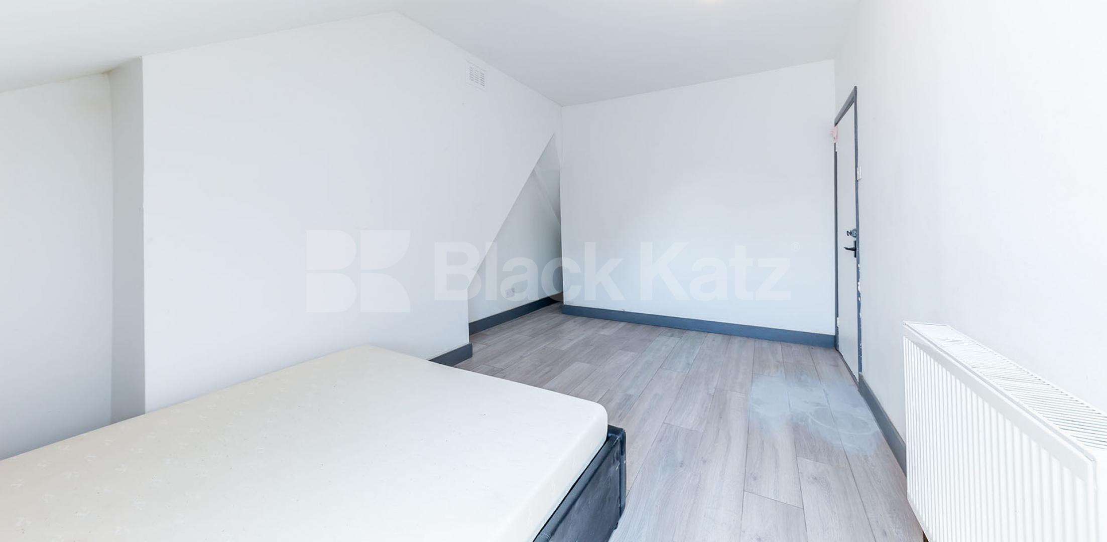 			2 BEDROOM MAISONETTE , 2 Bedroom, 1 bath, 1 reception Maisonette			 HORNSEY RISE GARDENS, CROUCH HILL / ARCHWAY N19