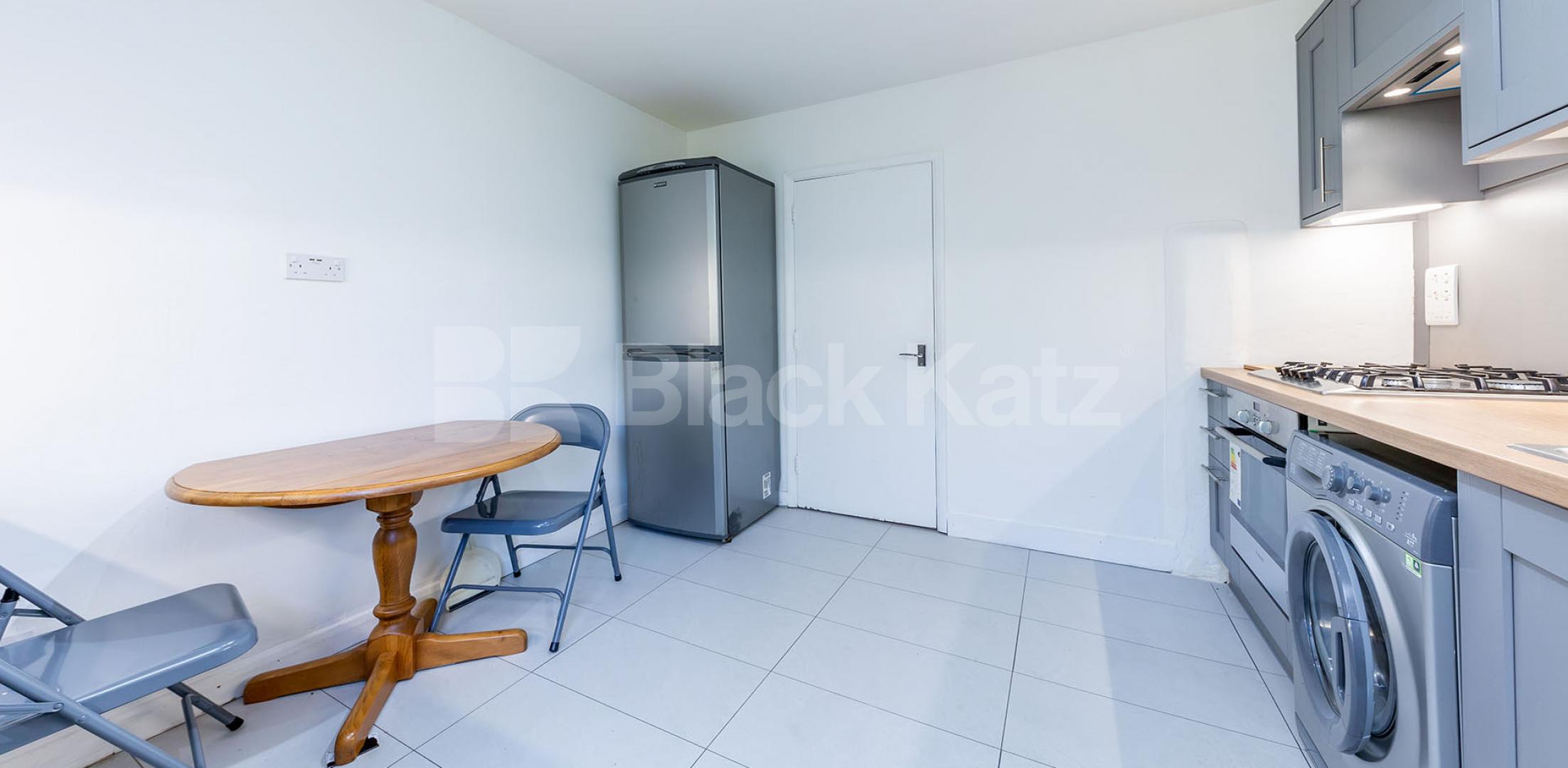 			2 BEDROOM MAISONETTE , 2 Bedroom, 1 bath, 1 reception Maisonette			 HORNSEY RISE GARDENS, CROUCH HILL / ARCHWAY N19