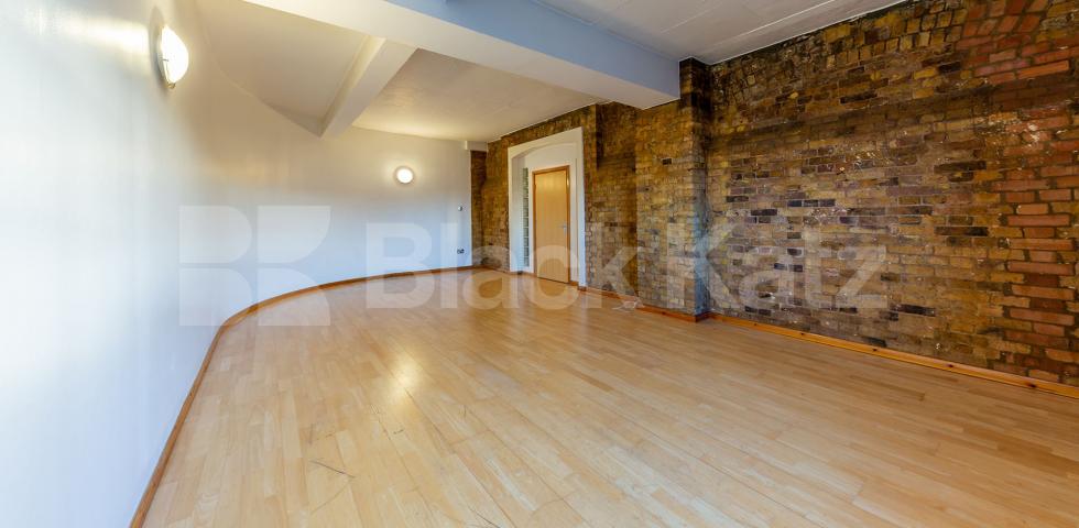 			NEW INSTRUCTION!, 1 Bedroom, 1 bath, 1 reception Apartment			 SPRINGFIELD HOUSE LOFTS-TYSSEN STREET, DALSTON/HAGGERSTON