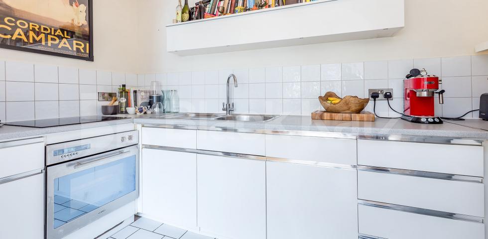 			Stunning Property !, 1 Bedroom, 1 bath, 1 reception Flat			 Crouch Hill, Crouch End