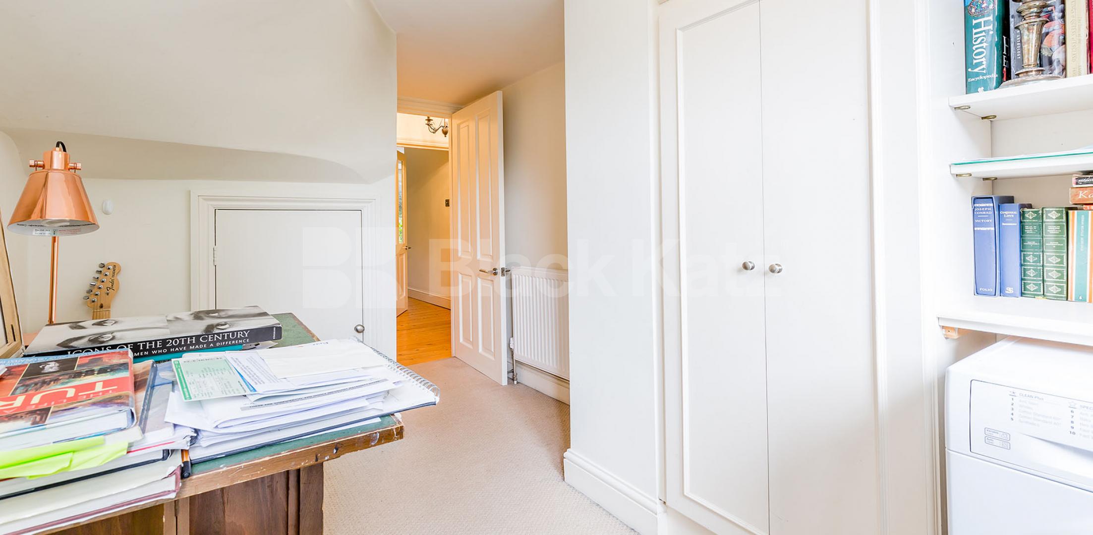 			Stunning Property !, 1 Bedroom, 1 bath, 1 reception Flat			 Crouch Hill, Crouch End