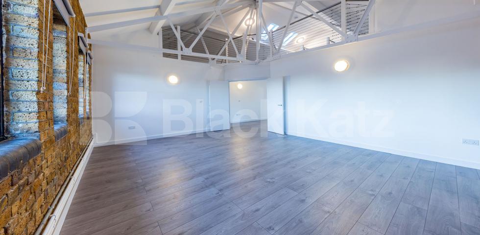 			STUNNING 2 BEDROOM WAREHOUSE CONVERSION WITH MEZZANINE GALLERY, 2 Bedroom, 1 bath, 1 reception Flat			 SPRINGFIELD HOUSE LOFTS-TYSSEN STREET, DALSTON-HAGGERSTON-SHOREDITCH