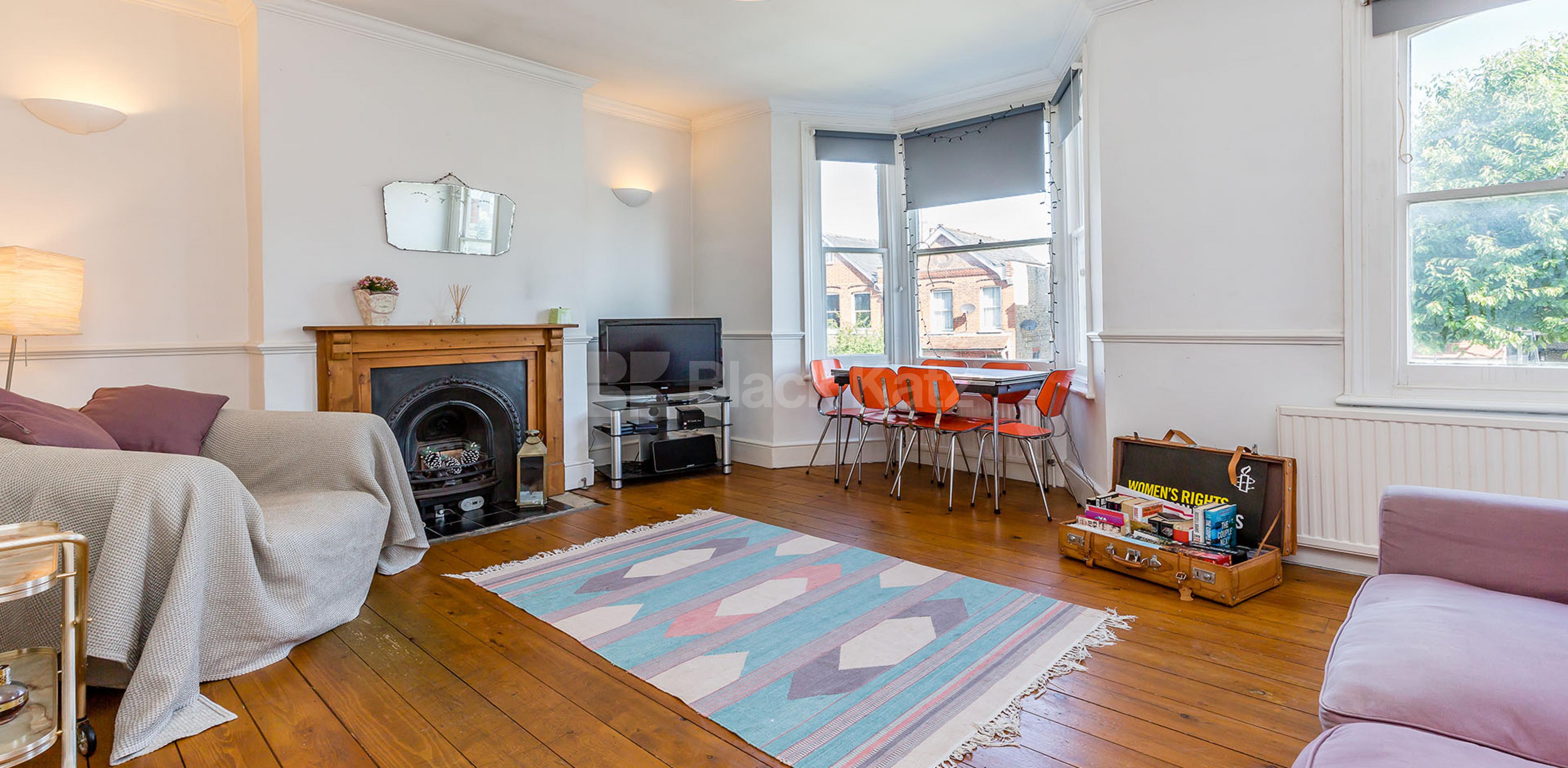 			Charming Split Level Flat !, 1 Bedroom, 1 bath, 1 reception Flat			 Palace Road, Crouch End N8
