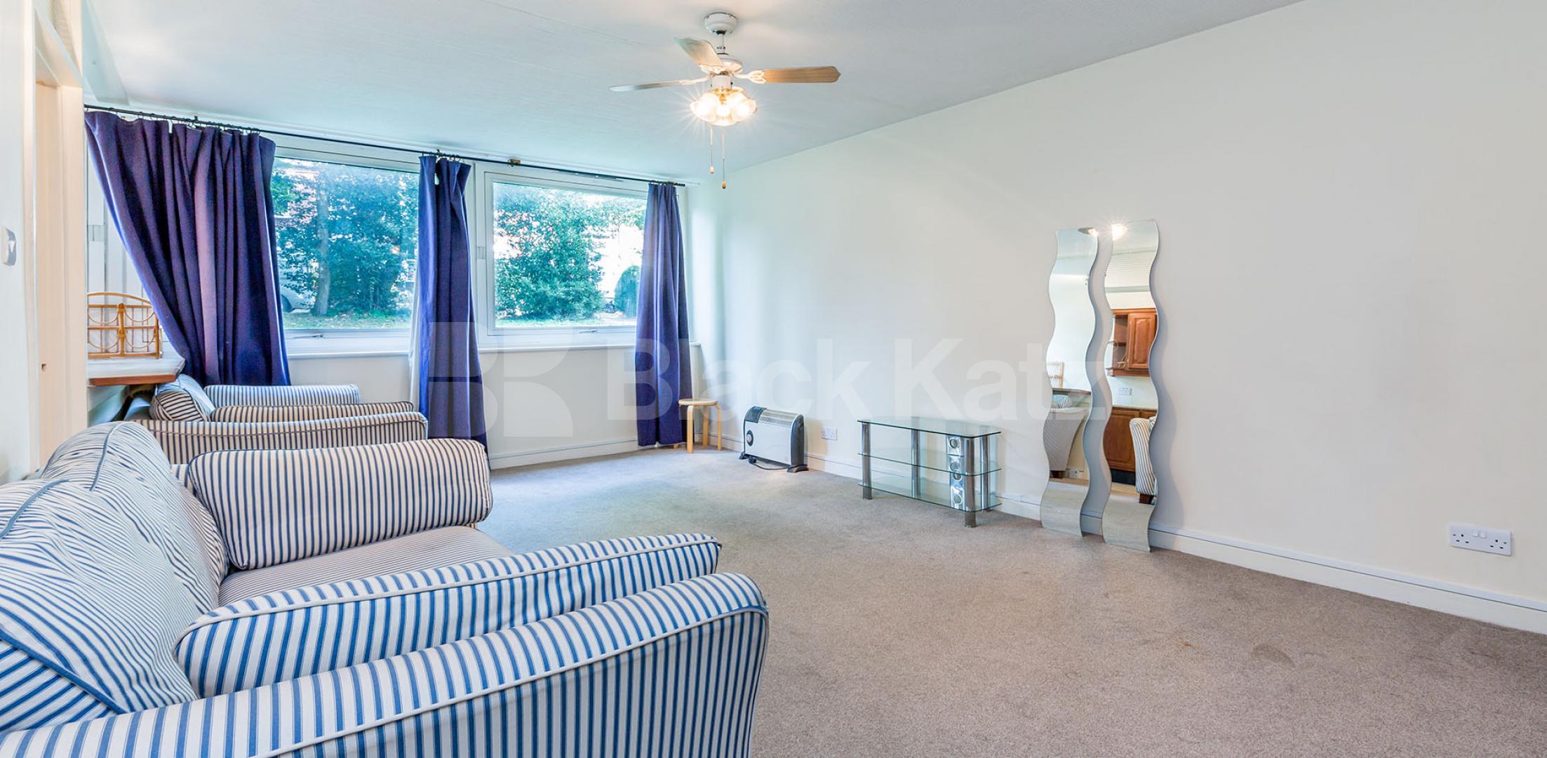 			New Instruction , 2 Bedroom, 1 bath, 1 reception Flat			 Mountview Road, STROUD GREEN-FINSBURY PARK