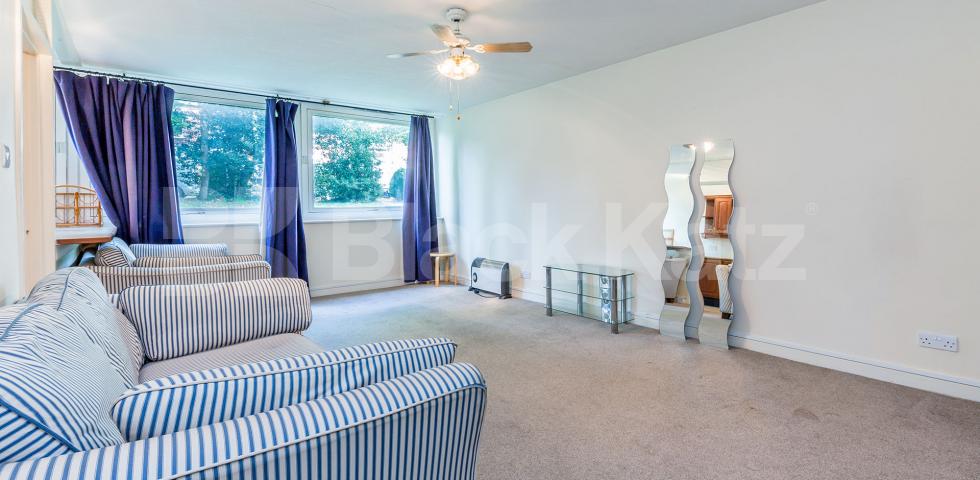 			New Instruction , 2 Bedroom, 1 bath, 1 reception Flat			 Mountview Road, STROUD GREEN-FINSBURY PARK