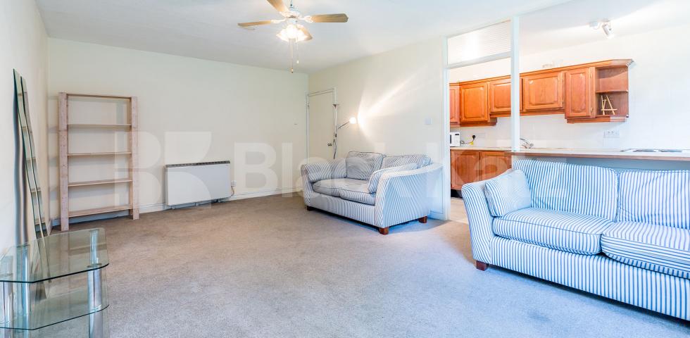 			New Instruction , 2 Bedroom, 1 bath, 1 reception Flat			 Mountview Road, STROUD GREEN-FINSBURY PARK