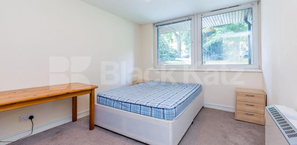 			New Instruction , 2 Bedroom, 1 bath, 1 reception Flat			 Mountview Road, STROUD GREEN-FINSBURY PARK