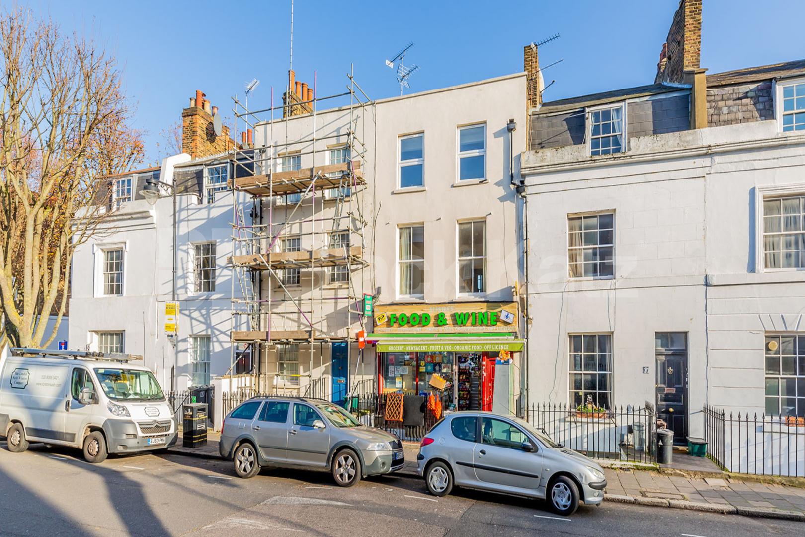 one bedroom property located in prime location in Angel with small Patio St Peters Street, Angel