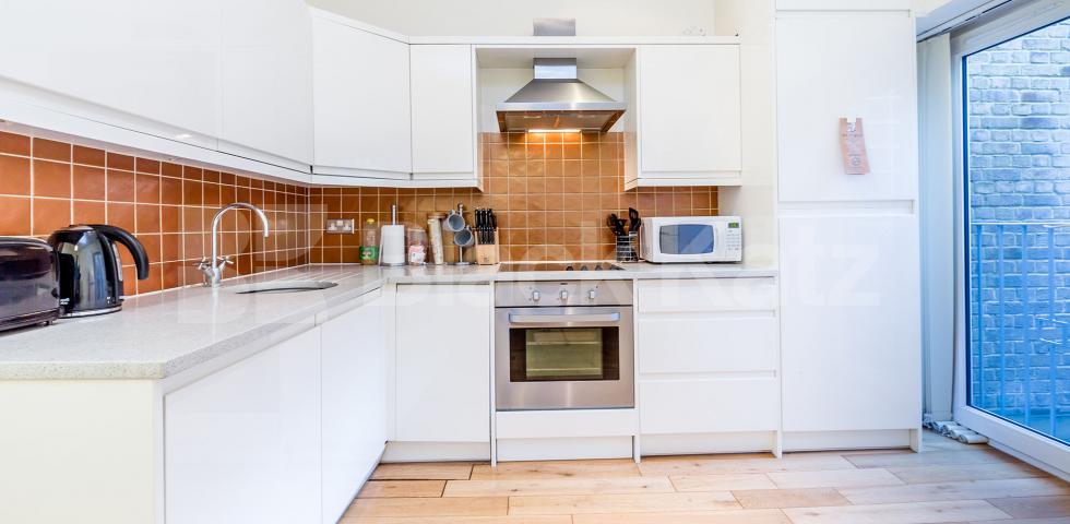 			NEW, 1 Bedroom, 1 bath, 1 reception Ground Floor Maisonette			 Balls Pond Road, ISLINGTON-DALSTON