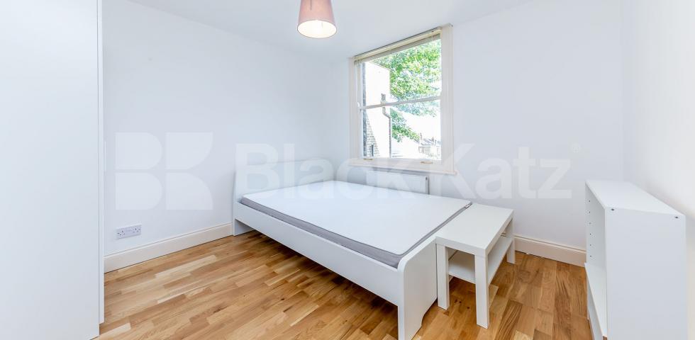 			Newly Refurbished!, 2 Bedroom, 1 bath, 1 reception Flat			 Wetherill Road, Muswell Hill