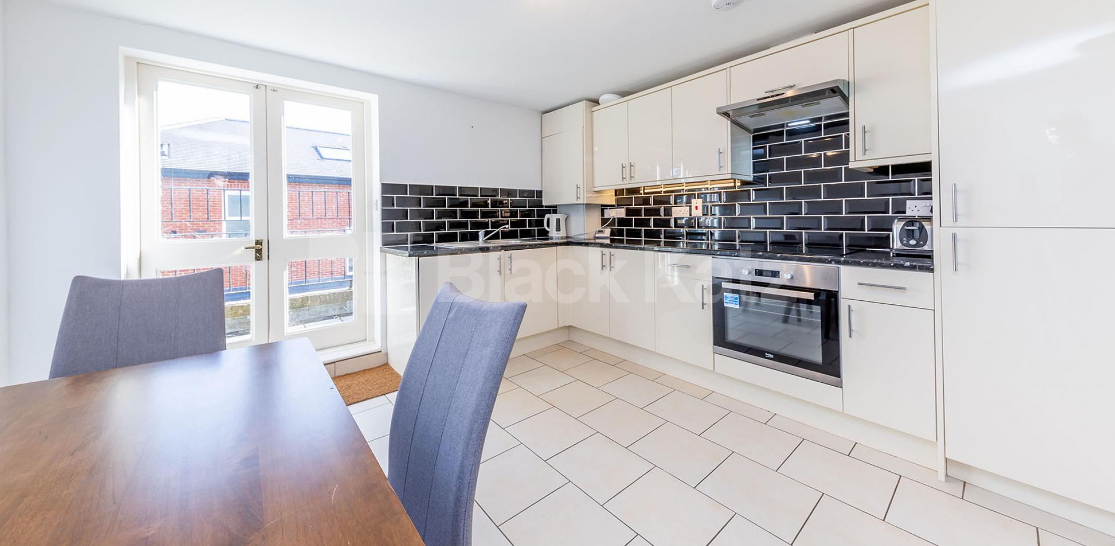 			Newly Refurbished!, 2 Bedroom, 1 bath, 1 reception Flat			 Wetherill Road, Muswell Hill