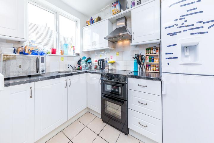 			4 BEDROOM, 2 BATHROOM HOUSE WITH PRIVATE GARDEN, 4 Bedroom, 1 bath, 1 reception House			 Williamson Street, HOLLOWAY 
