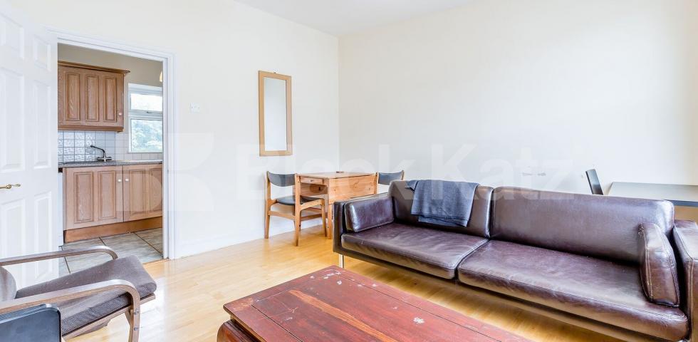 			2 Bedroom, 1 bath, 1 reception Flat			 Digby Crescent , FINSBURY PARK-CLISSOLD PARK-HIGHBURY