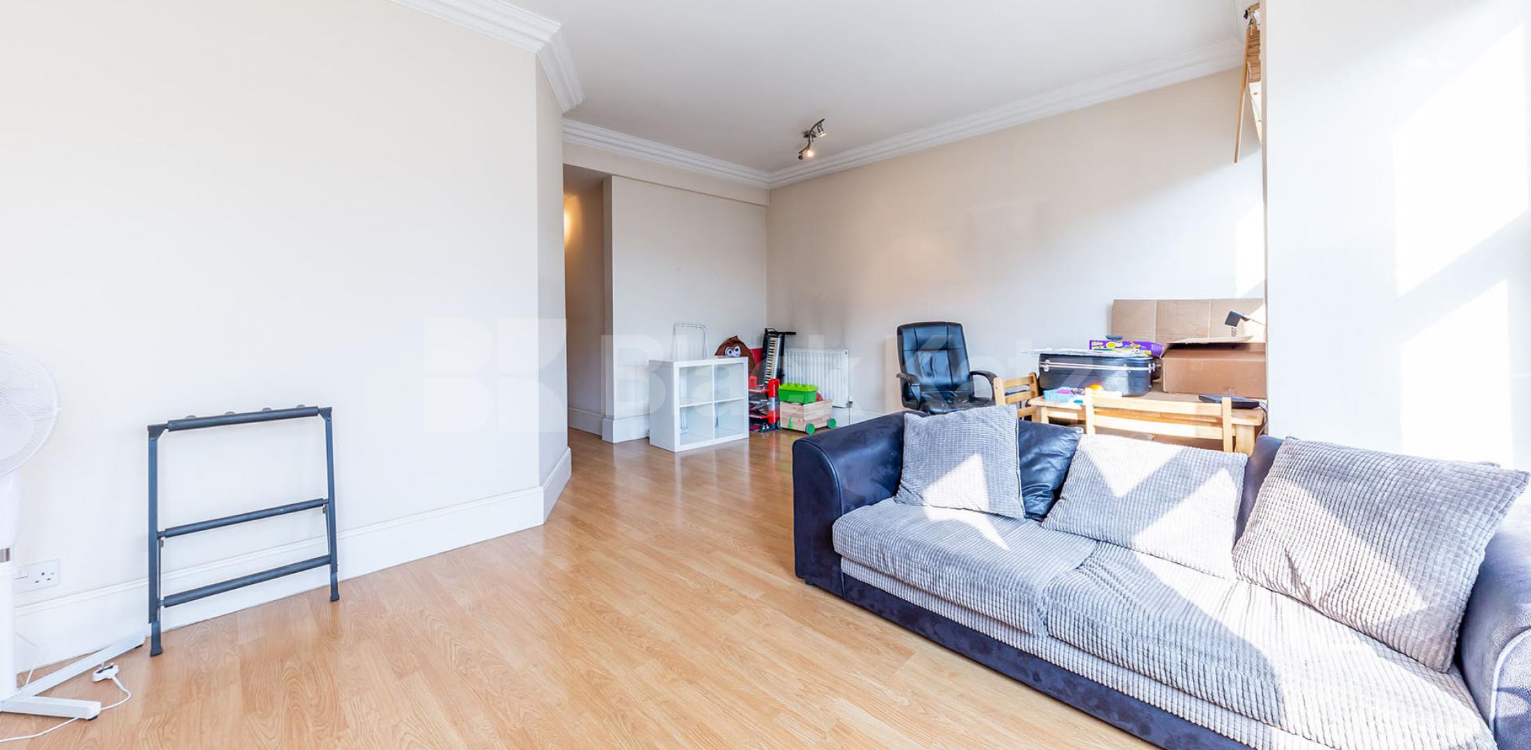 			2 Bedroom, 1 bath, 1 reception Flat			 Crouch Hill, Crouch End