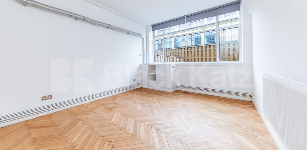 			2 Bedroom, 1 bath, 1 reception Apartment			 GROVE HOUSE-TUDOR ROAD, HACKNEY-BETHNAL GREEN-LONDON FIELDS