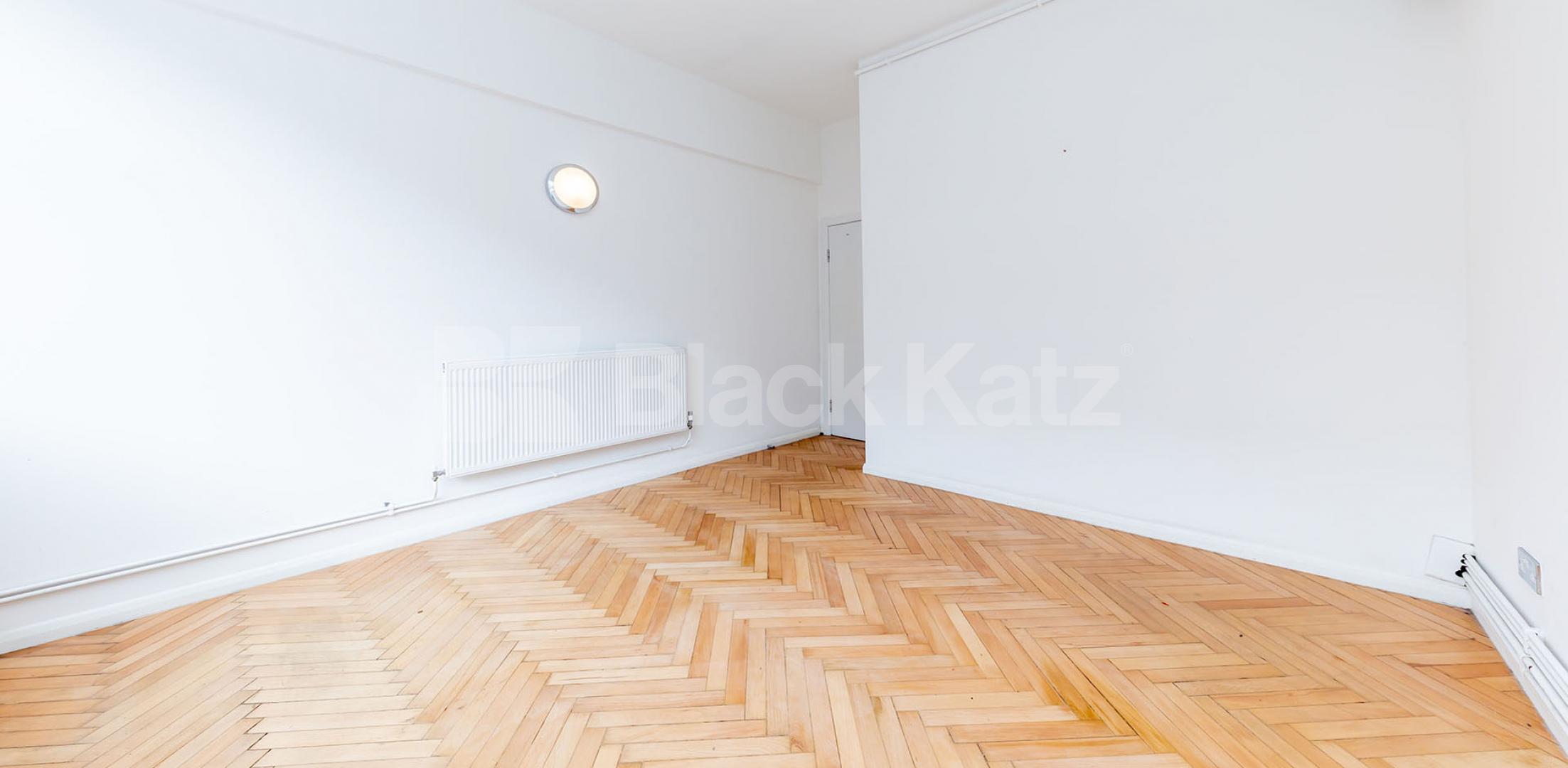 			2 Bedroom, 1 bath, 1 reception Apartment			 GROVE HOUSE-TUDOR ROAD, HACKNEY-BETHNAL GREEN-LONDON FIELDS