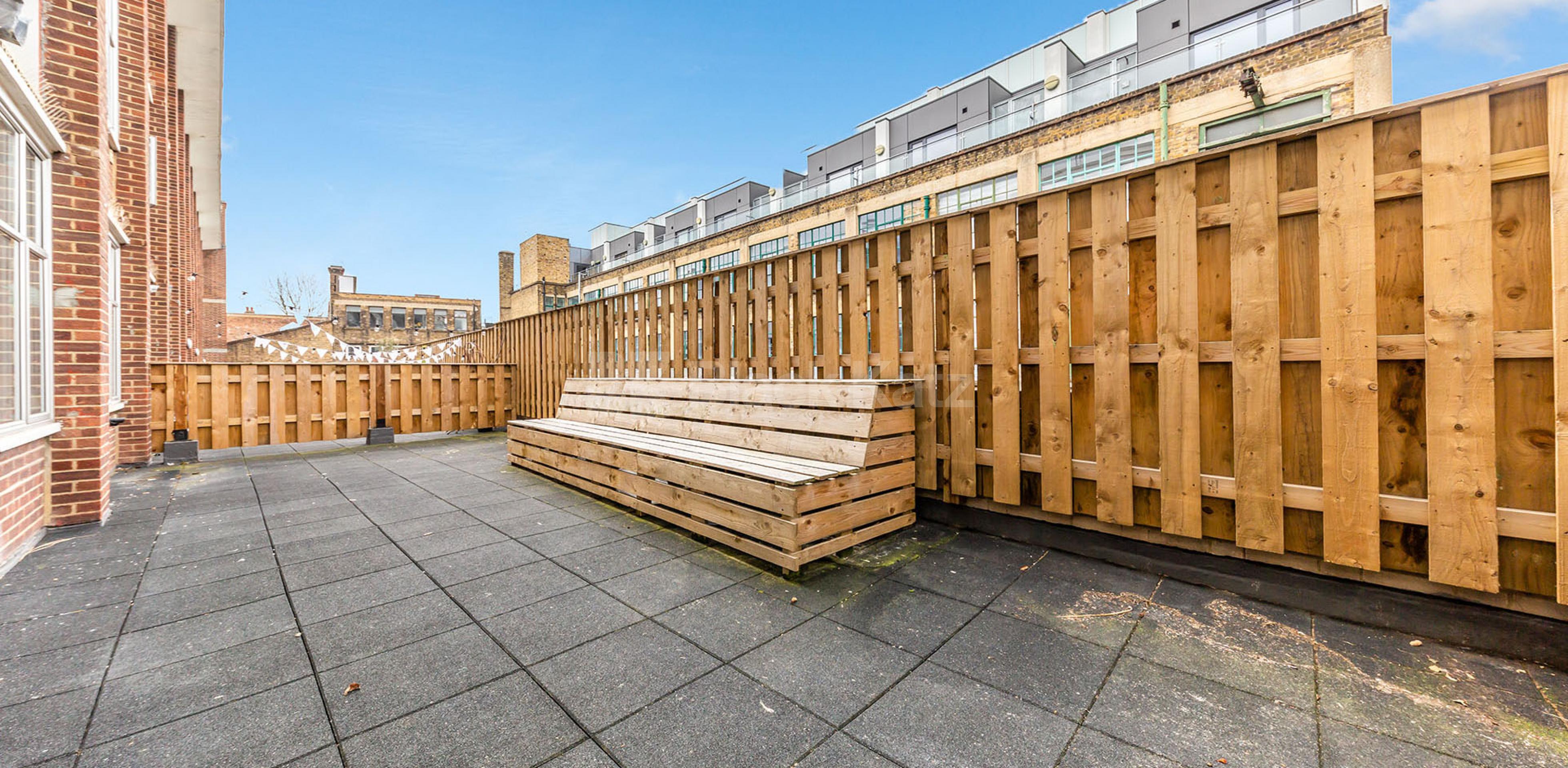			WAREHOUSE CONVERSION, 2 Bedroom, 1 bath, 1 reception Apartment			  GROVE HOUSE-TUDOR ROAD, HACKNEY-BETHNAL GREEN-LONDON FIELDS E9