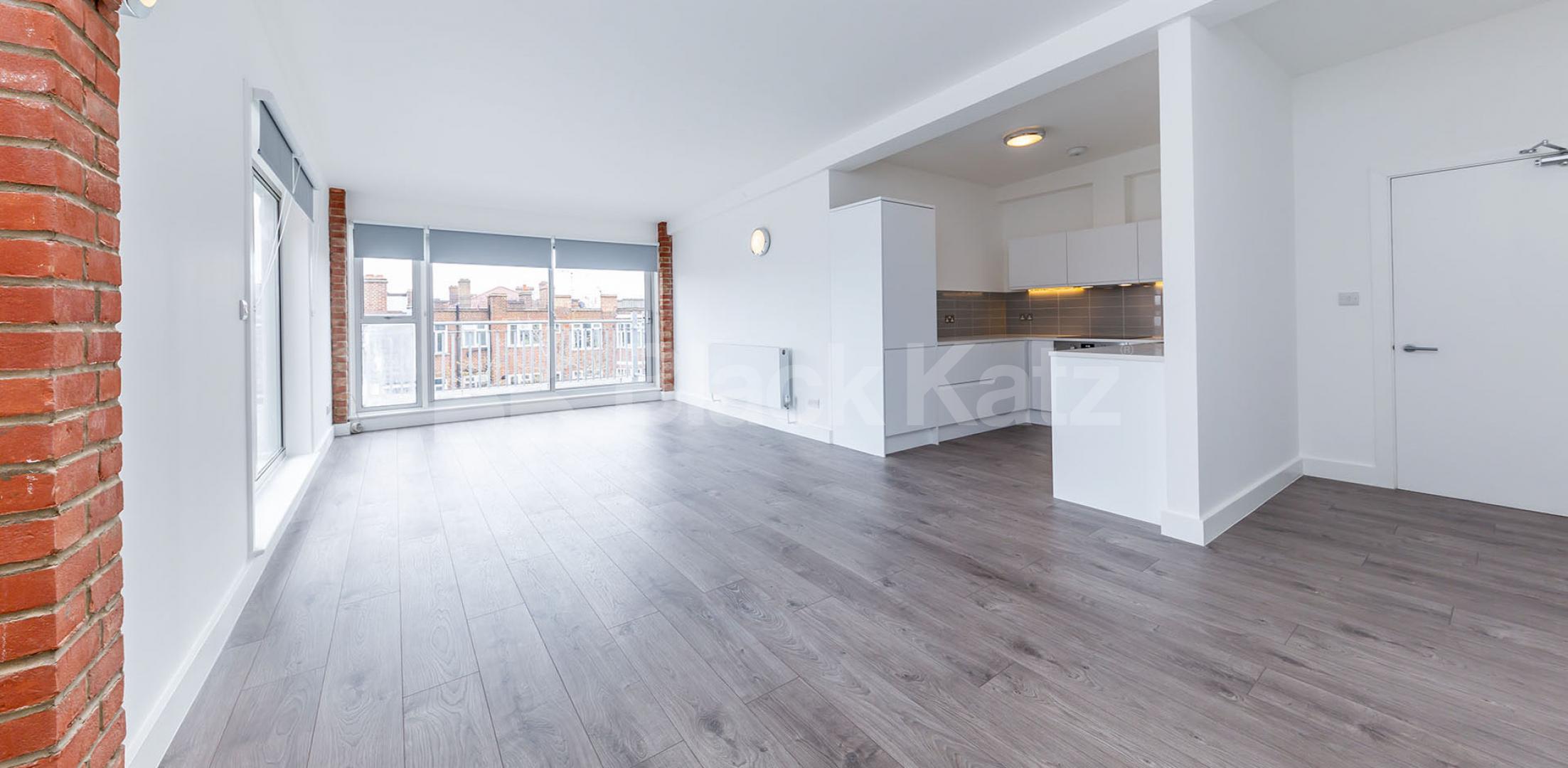 			NEWLY REFURBISHED 2 BEDROOM TWO BATHROOM, 2 Bedroom, 1 bath, 1 reception Apartment			  GROVE HOUSE-TUDOR ROAD,  HACKNEY-BETHNAL GREEN-LONDON FIELDS 