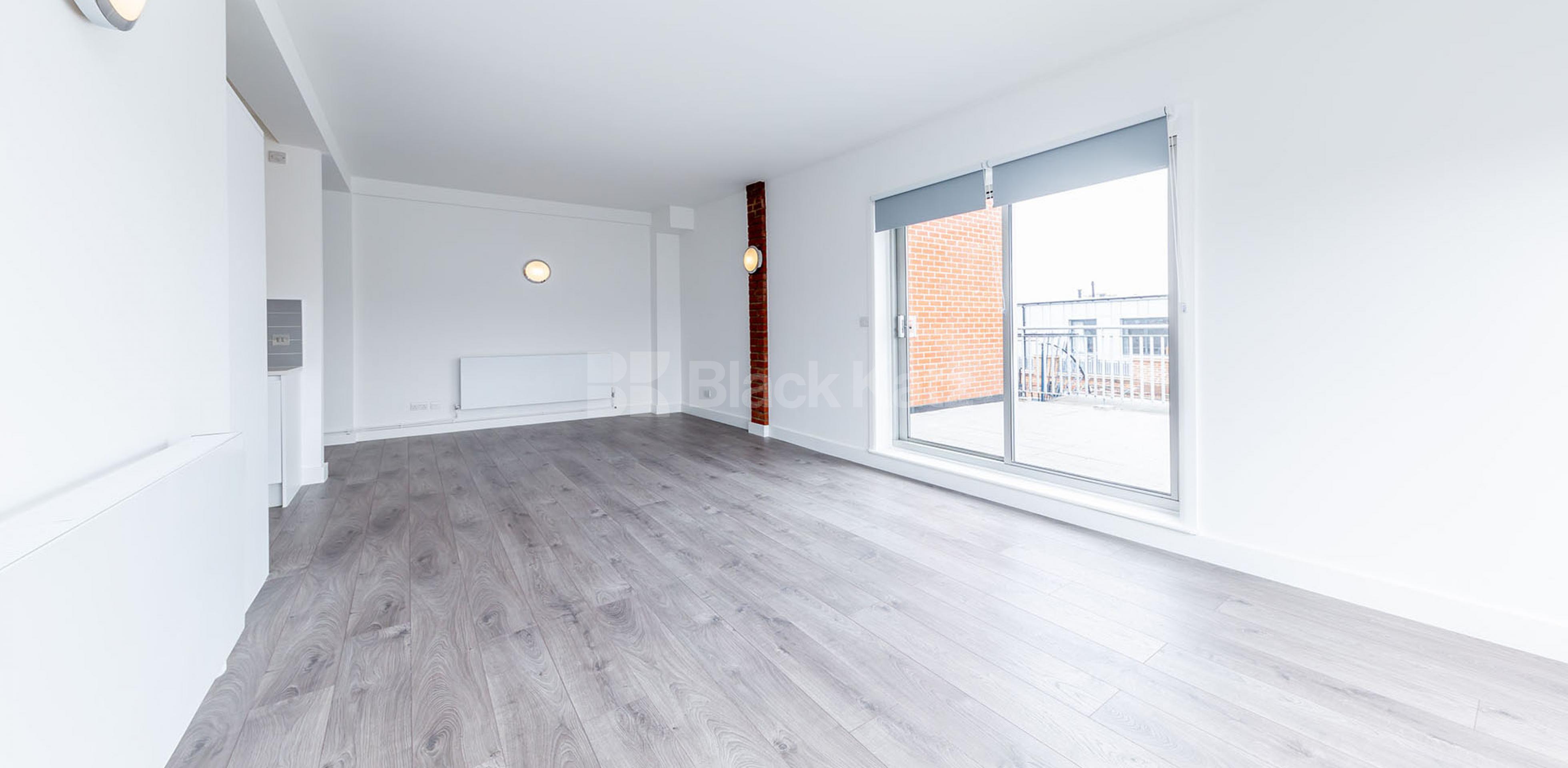 			NEWLY REFURBISHED 2 BEDROOM TWO BATHROOM, 2 Bedroom, 1 bath, 1 reception Apartment			  GROVE HOUSE-TUDOR ROAD,  HACKNEY-BETHNAL GREEN-LONDON FIELDS  E9