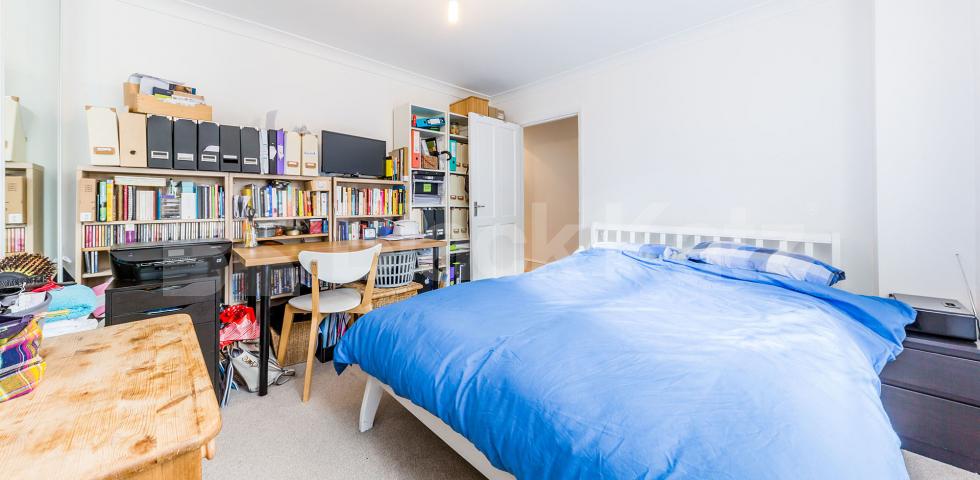 			New Instruction, 2 Bedroom, 1 bath, 1 reception Ground Floor Maisonette			 Elmore Street, ISLINGTON