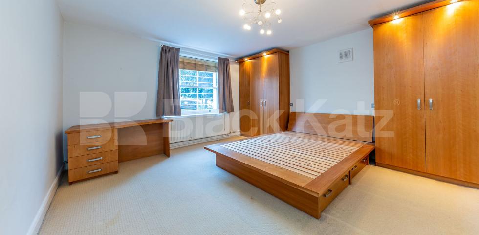 			New Instruction, 2 Bedroom, 1 bath, 1 reception Flat			 Highbury Hill, HIGHBURY N5