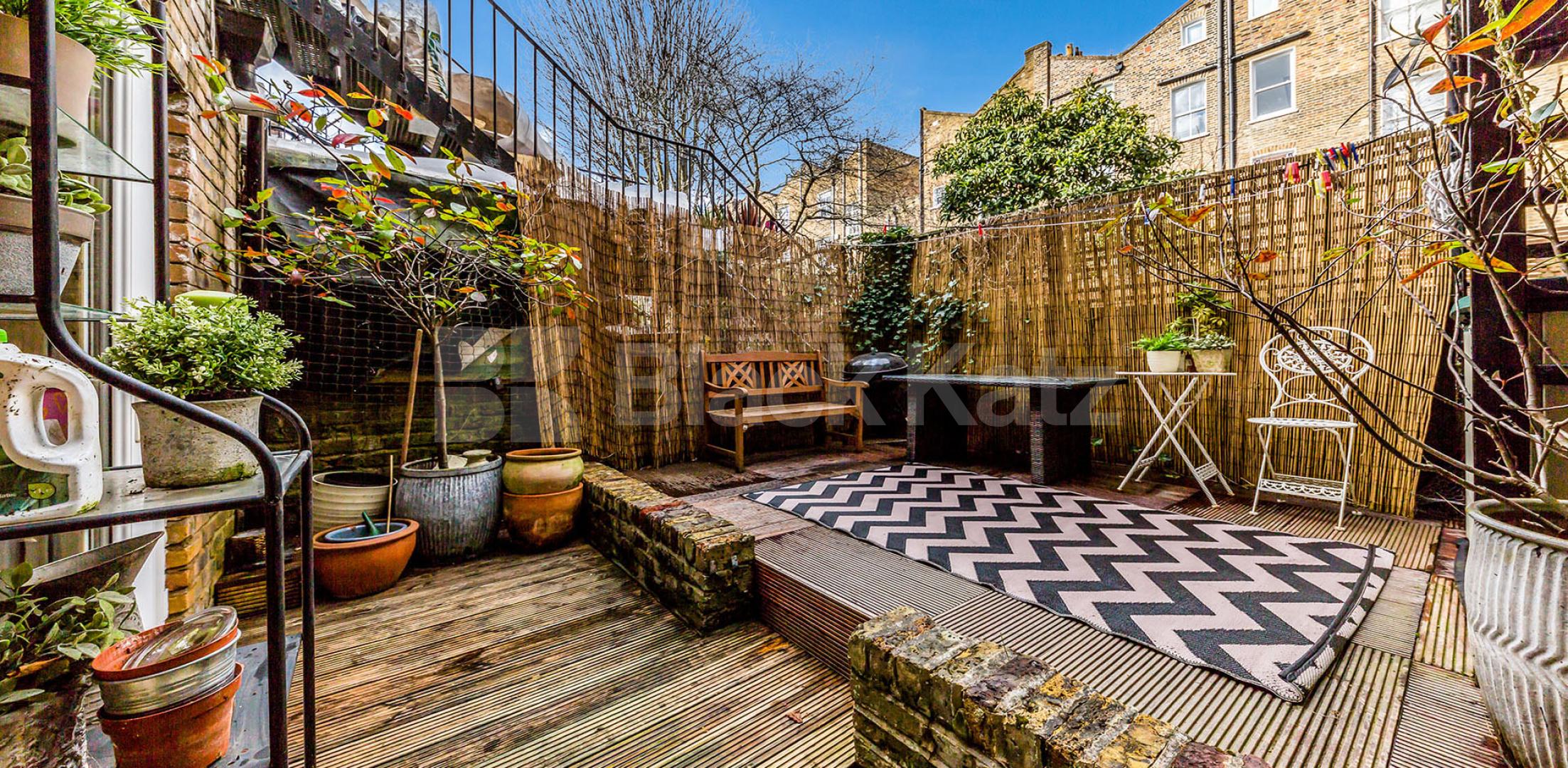 			New Instruction, 2 Bedroom, 1 bath, 1 reception Ground Floor Maisonette			 Elmore Street, ISLINGTON