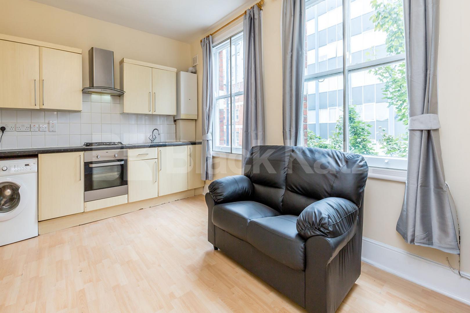 Located only a few minutes walk to Archway Station zone 2 Northern Line Holloway Road, Archway