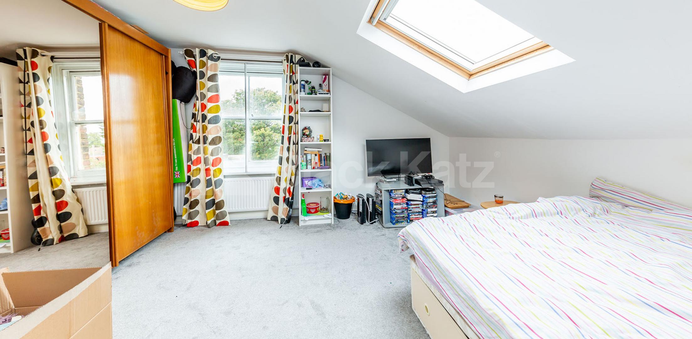 			3 Bedroom, 1 bath, 1 reception Flat			 Whittington Road, Bounds Green