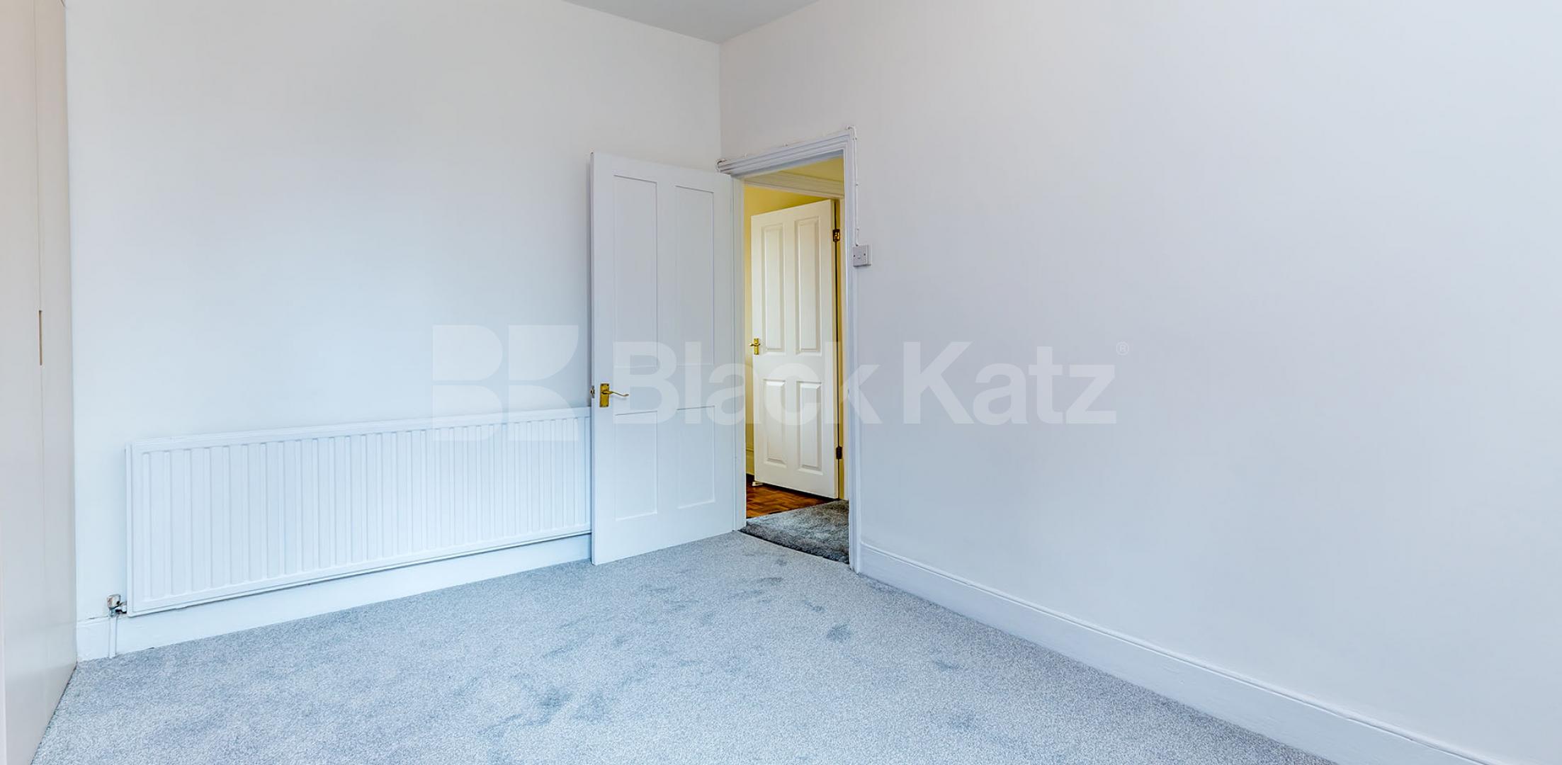 			2 Bedroom, 1 bath, 1 reception Ground Floor Flat			 Nightingale Lane, Crouch End/Hornsey