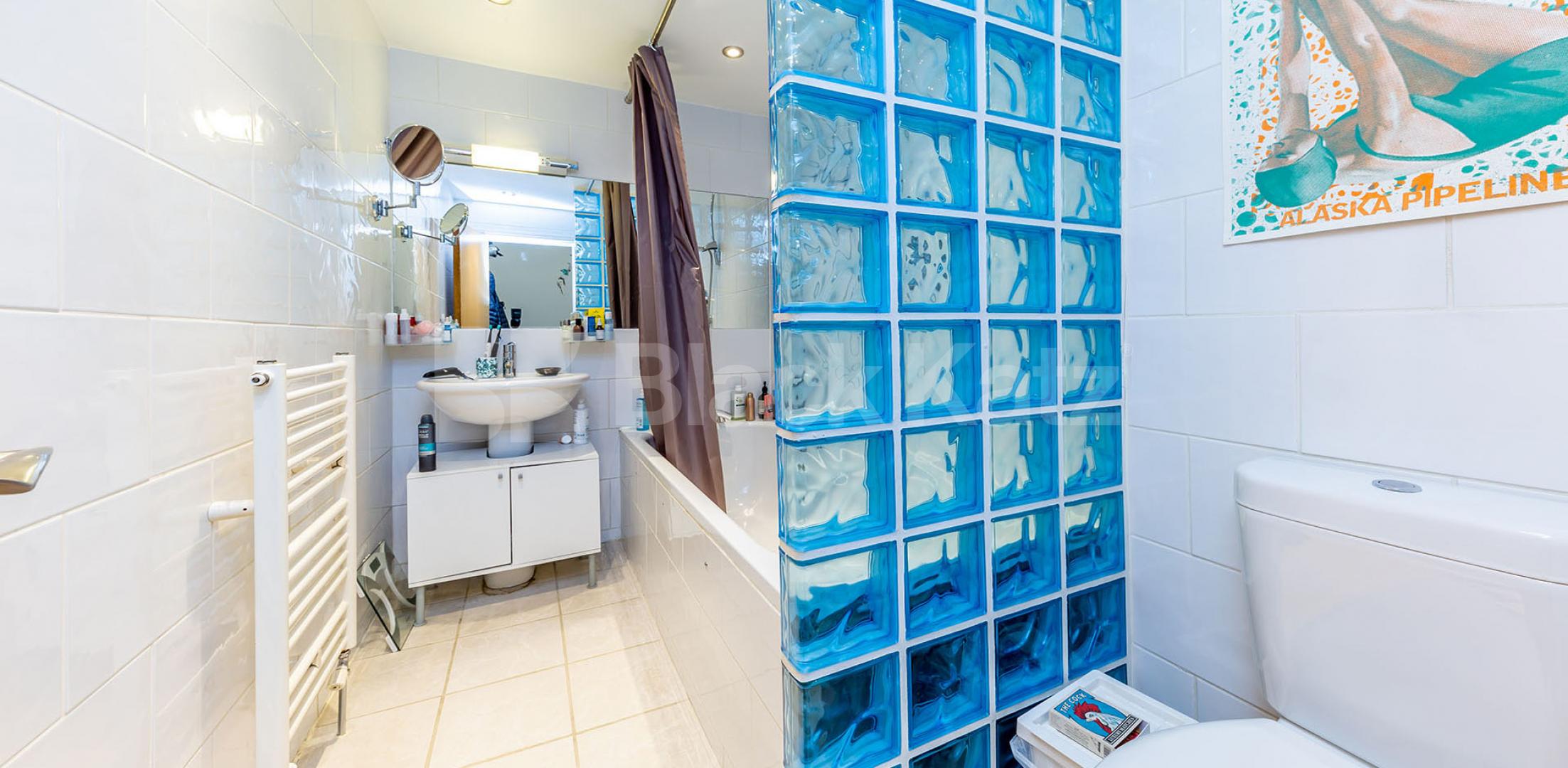 			2 BED SCHOOL CONVERSION WITH MEZZANINE! , 2 Bedroom, 1 bath, 1 reception Flat			 Teesdale Close-Minstrel Court, BETHNAL GREEN