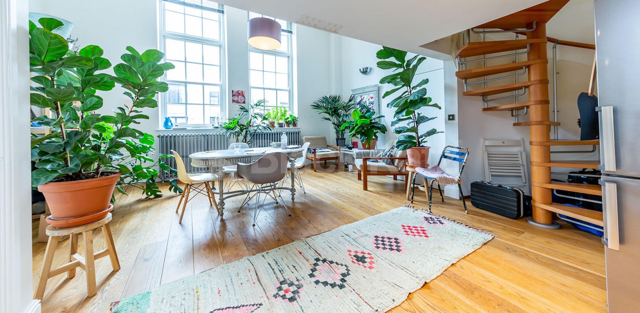 			2 BED SCHOOL CONVERSION WITH MEZZANINE! , 2 Bedroom, 1 bath, 1 reception Flat			 Teesdale Close-Minstrel Court, BETHNAL GREEN