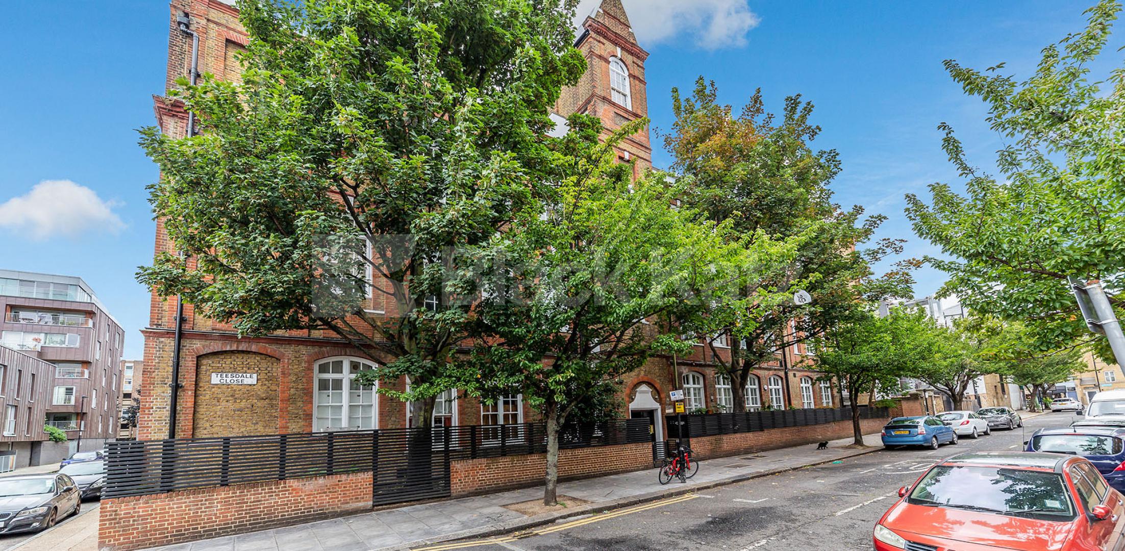 			2 BED SCHOOL CONVERSION WITH MEZZANINE! , 2 Bedroom, 1 bath, 1 reception Flat			 Teesdale Close-Minstrel Court, BETHNAL GREEN