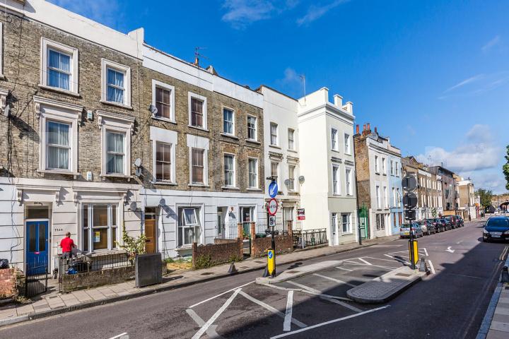Lovely two bedroom property located on a lovely residential street Benwell Road, Highbury / Holloway