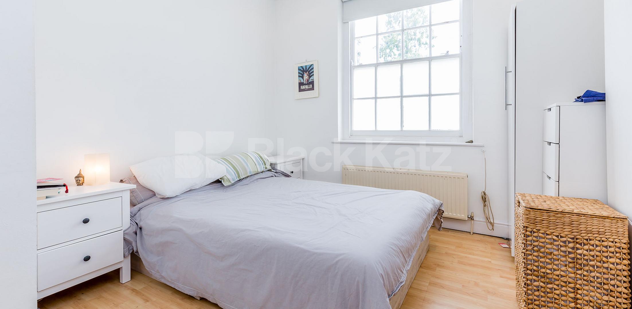 			1 Bedroom, 1 bath, 1 reception Apartment			 Thornhill Square, ISLINGTON/BARNSBURY