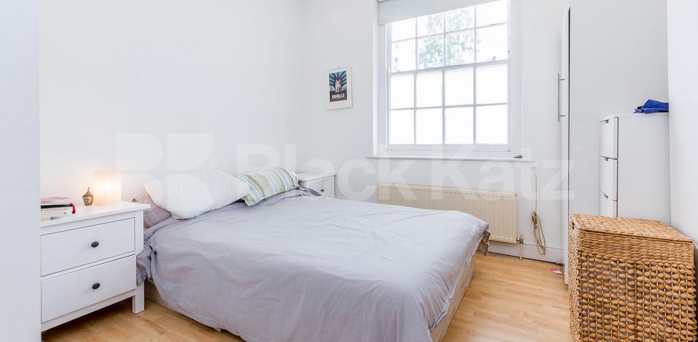			1 Bedroom, 1 bath, 1 reception Apartment			 Thornhill Square, ISLINGTON/BARNSBURY