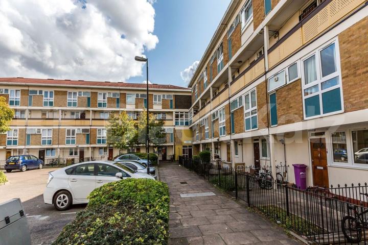 Tidey Street, Mile End / Bow E3