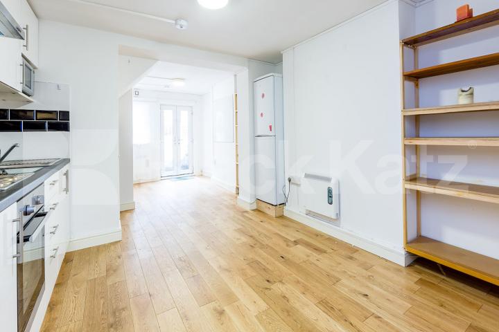 large self contained studio with outdoor space Springdale Road , Stoke Newington