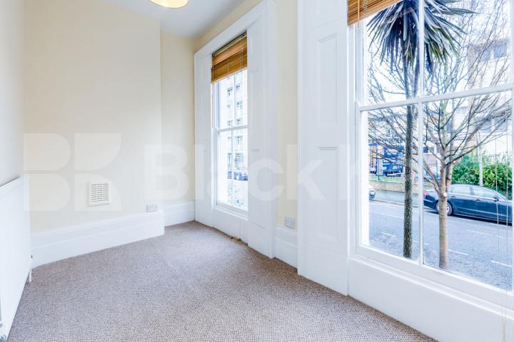 2 bedroom 2 bathroom spacious property located in De Beauvoir  Buckingham Road, De Beauvoir Town