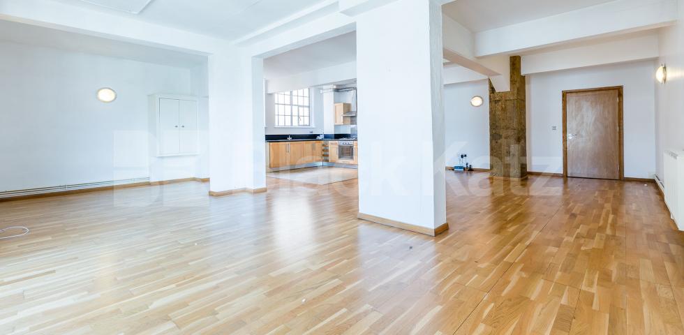 			STUNNING 1 BED WAREHOUSE APARTMENT, 1 Bedroom, 1 bath, 1 reception Flat			 ABILITY VIEW-KINGSLAND ROAD, DALSTON-HAGGERSTON