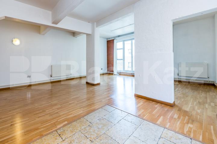 Sandwiched between Hoxton and Haggerston located within a warehouse conversion  Ability View - Kingsland Road, Haggerston