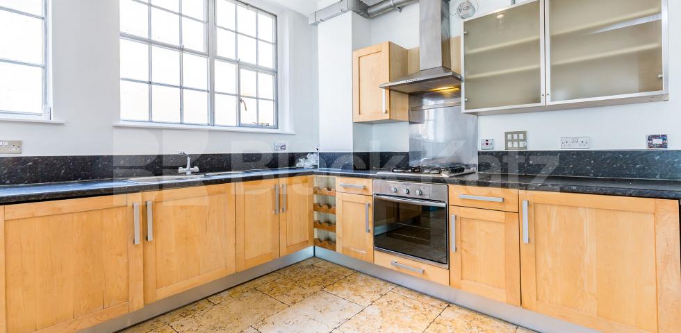 			STUNNING 1 BED WAREHOUSE APARTMENT, 1 Bedroom, 1 bath, 1 reception Flat			 ABILITY VIEW-KINGSLAND ROAD, DALSTON-HAGGERSTON