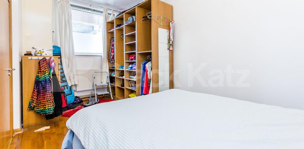 			STUNNING 1 BED WAREHOUSE APARTMENT, 1 Bedroom, 1 bath, 1 reception Flat			 ABILITY PLAZA-KINGSLAND ROAD, DALSTON/HAGGERSTON