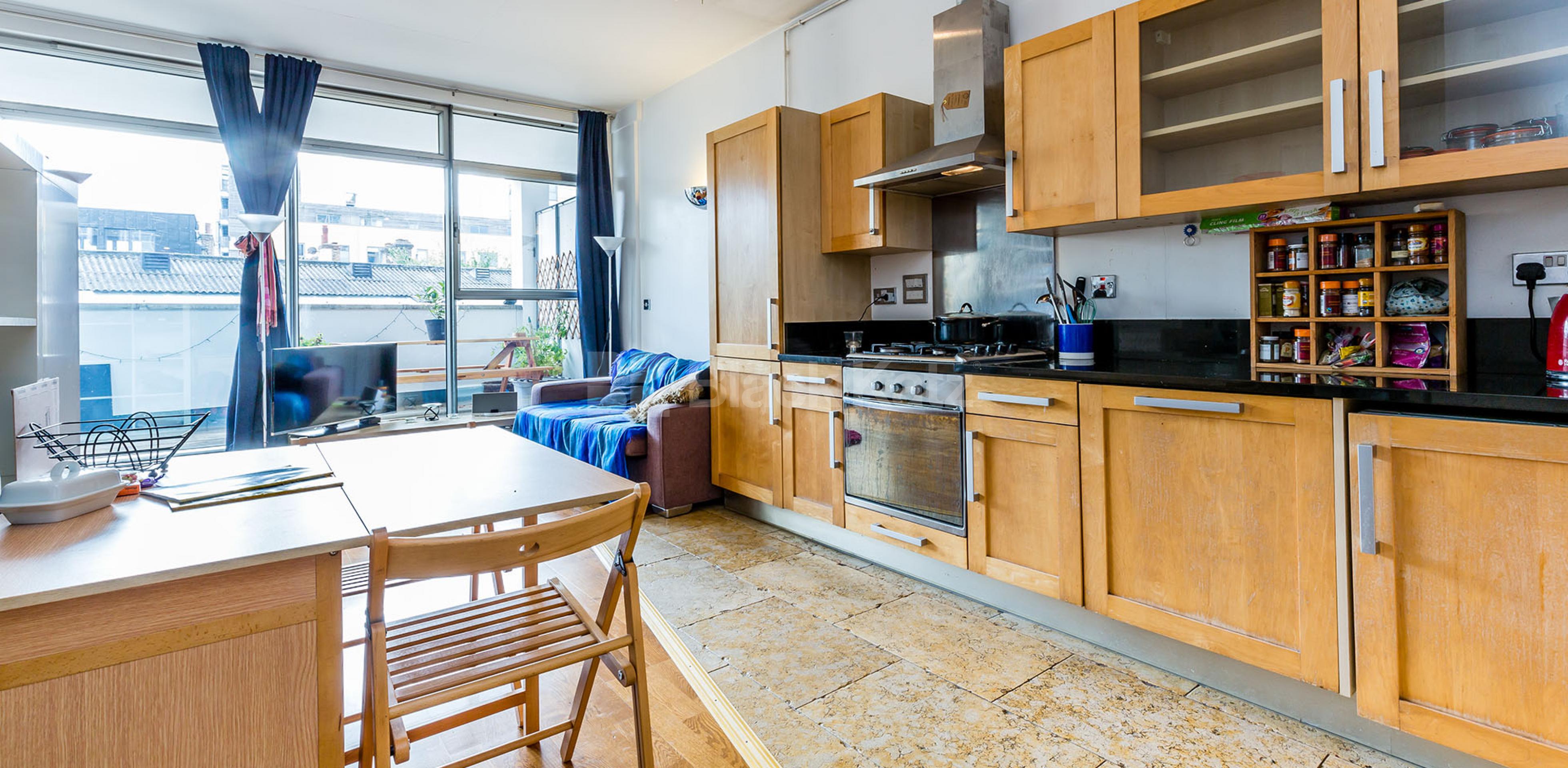 			STUNNING 1 BED WAREHOUSE APARTMENT, 1 Bedroom, 1 bath, 1 reception Flat			 ABILITY PLAZA-KINGSLAND ROAD, DALSTON/HAGGERSTON E8