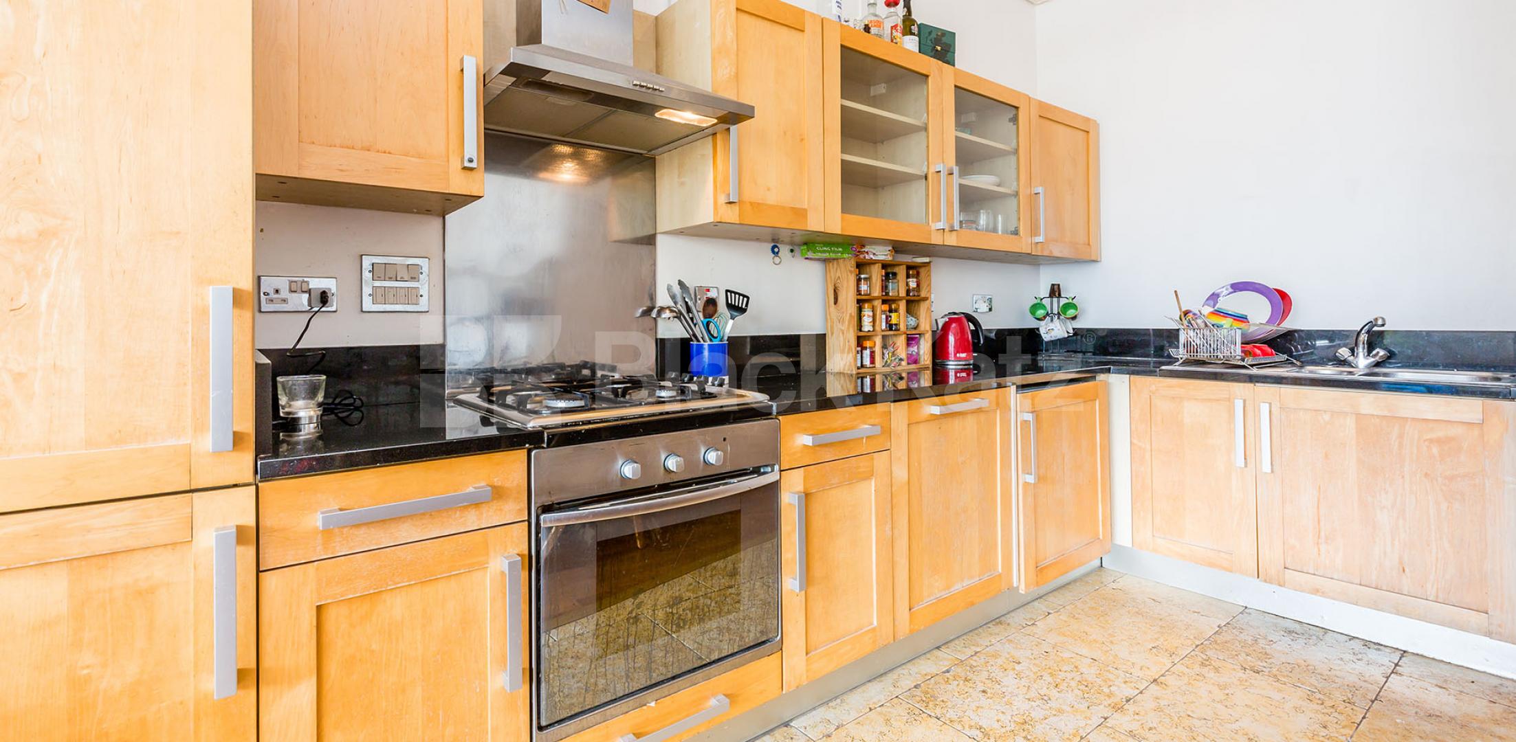 			STUNNING 1 BED WAREHOUSE APARTMENT, 1 Bedroom, 1 bath, 1 reception Flat			 ABILITY PLAZA-KINGSLAND ROAD, DALSTON/HAGGERSTON