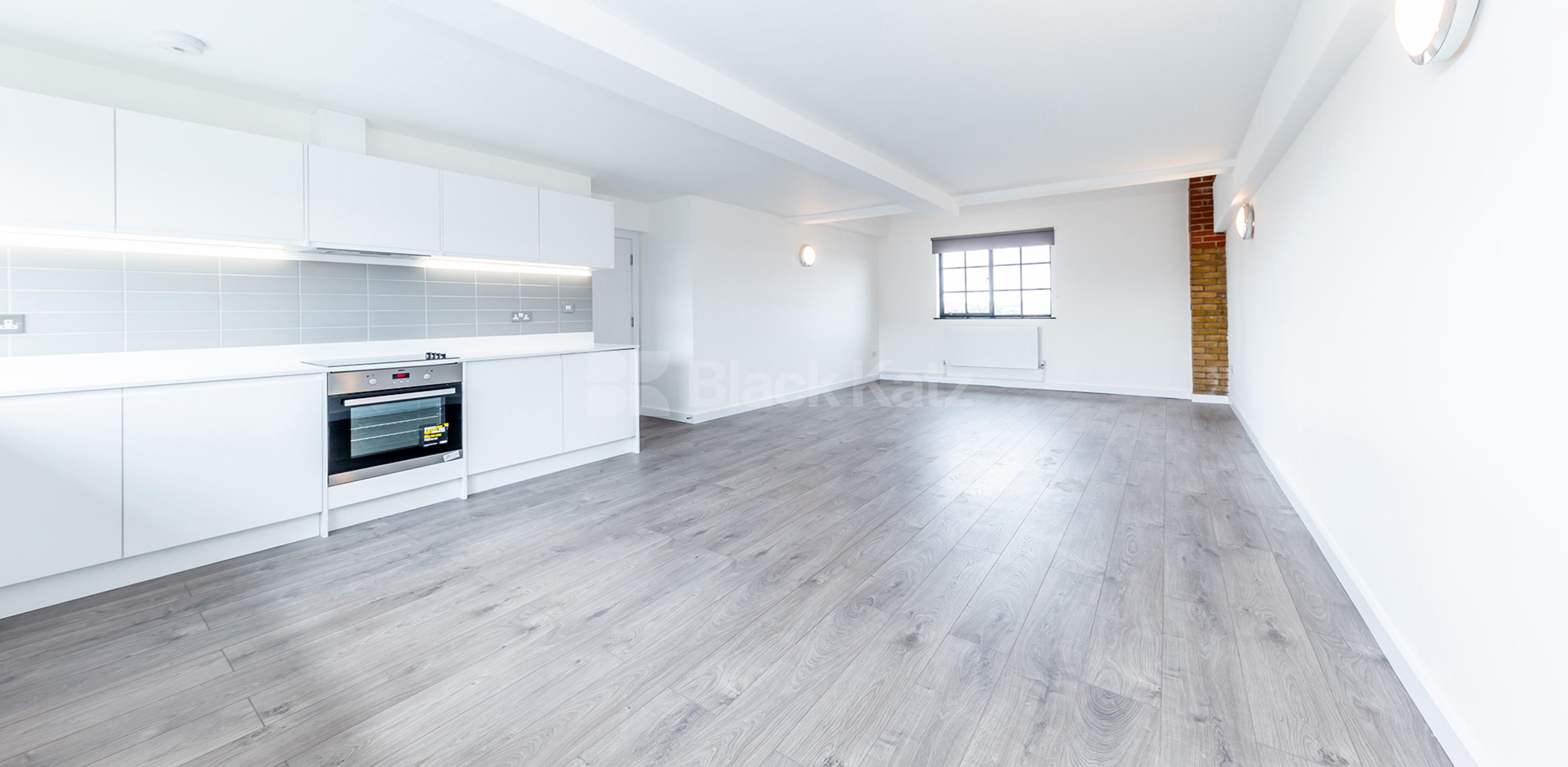 			4 Bedroom, 2 bath, 1 reception Apartment			 SPRINGFIELD HOUSE LOFTS-TYSSEN STREET, DALSTON/HAGGERSTON E8
